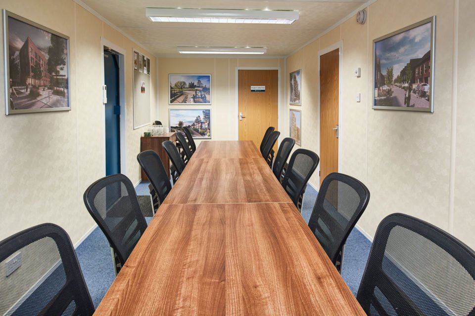 1006-ECOlink-office-cabin-interior-960x640-1.jpg