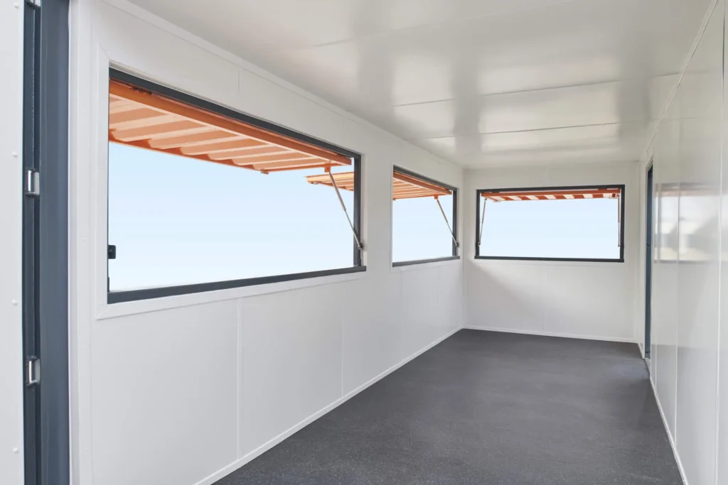 Shipping-Container-Cafe-Container-Restaurants5-1024x683-1.webp