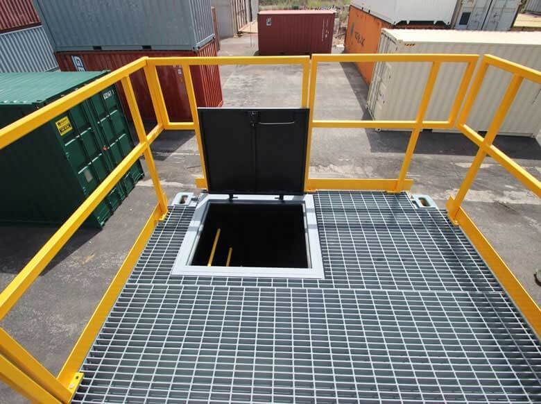shipping-containers-tradeshow-displays-009.jpg